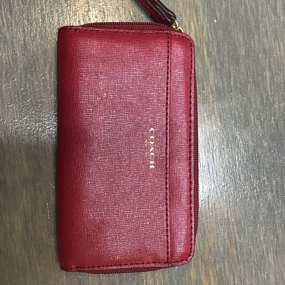 Coach Red Crossgrain Leather Wristlet - Picture 1 of 10